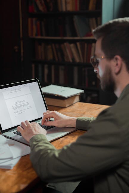Editorial comparison of search atlas ai seo software and AI drafting tools