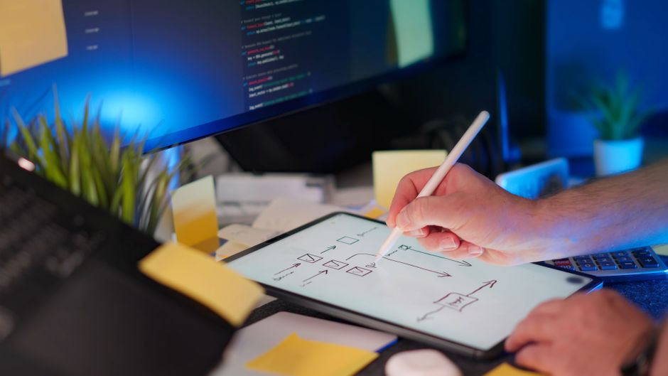 Візуал із покроковою інструкцією, що пояснює де scribe ai сильніший за SEO-інструменти