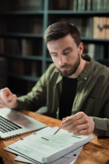 Editor improving an ai paragraph writer draft inside a CMS interface