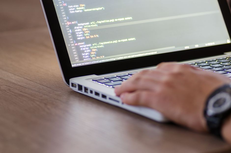 WordPress article publishing WordPress editor показує етап, де ai powered writing assistant часто вимагає ручного перенесення