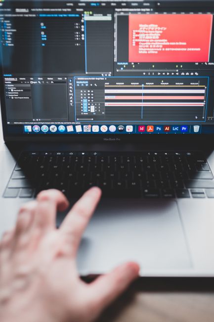 Tight crops and short loops reduce GIF weight without losing clarity. Optimization workflow for gif generator exports and compression