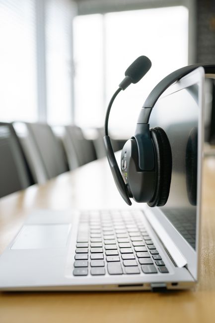 Voice Notes to Transcripts ai notes from voice memos and transcripts in a content operations workflow